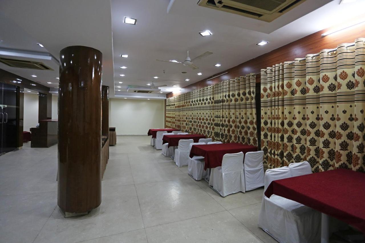 Oyo Hotel Satya Villas Bhopal Ngoại thất bức ảnh